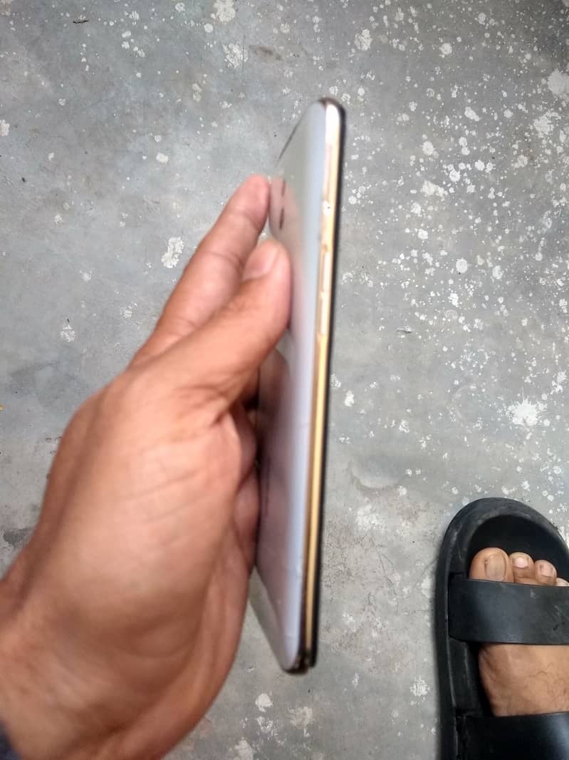 OPPO RENO Z (6-256) NON PTA READ ADD 12