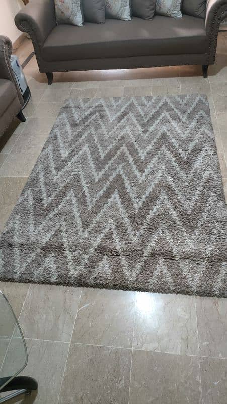 Carpet for sale in good condition 3