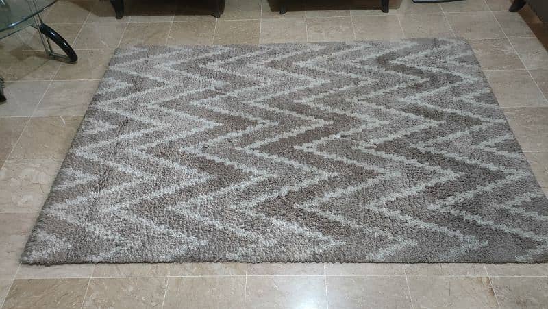 Carpet for sale in good condition 5