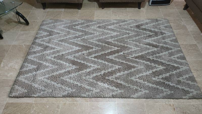 Carpet for sale in good condition 6