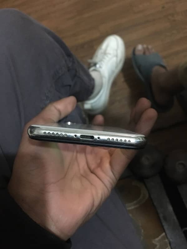 IPhone X Non Pta ( Exchange possible with bike ) 1