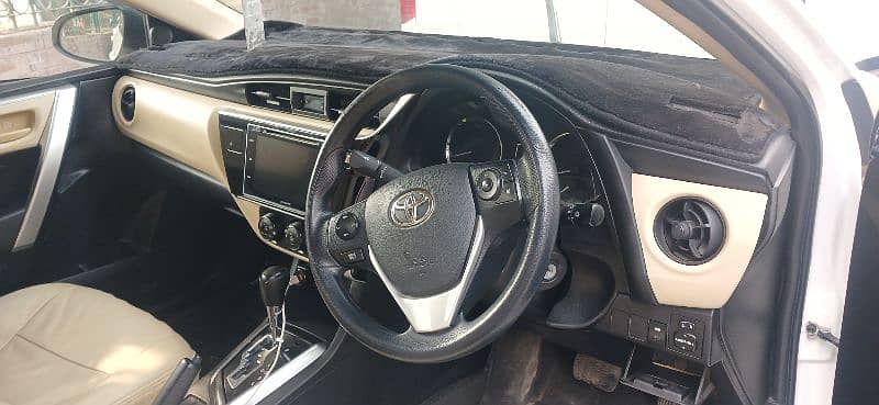 Toyota Corolla Altis 2018 9