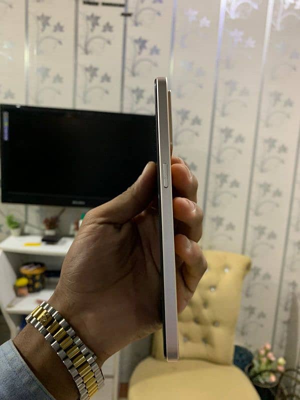 oppo f21 pro 2