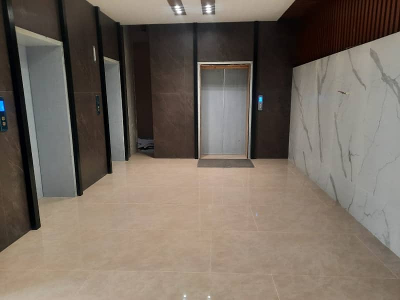 836 Square Feet Commercial Space For Office Available On Rent At Prime Location Of New Blue Area 0