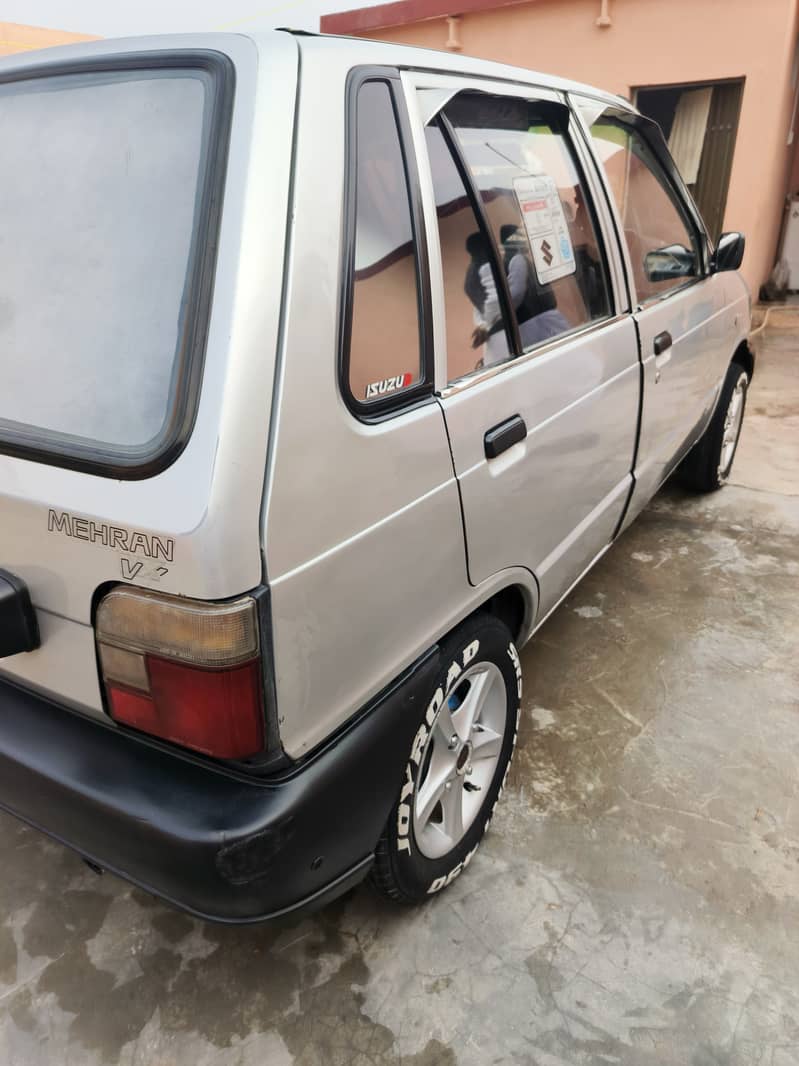 Mehran ha 2003 model outer 40 percentage inner tptal jeniun 0