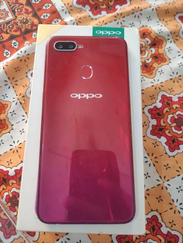 oppo f9 4:64. gb condition 10 by 8 4