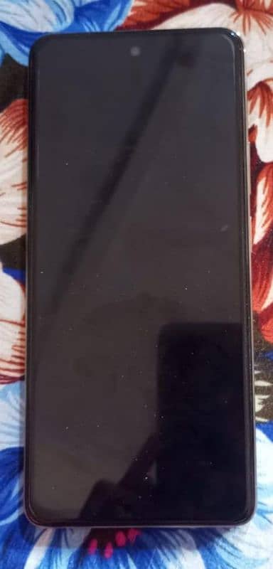 Infinix Hot 40 Used 1 year Model: 2024 With box and charger 1