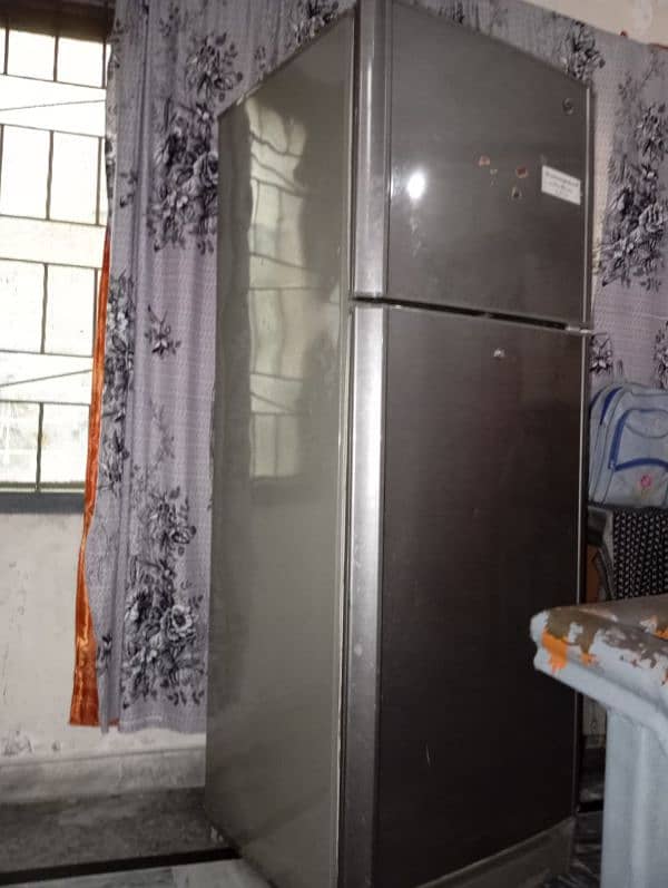 Pel large refrigerator for sale 4