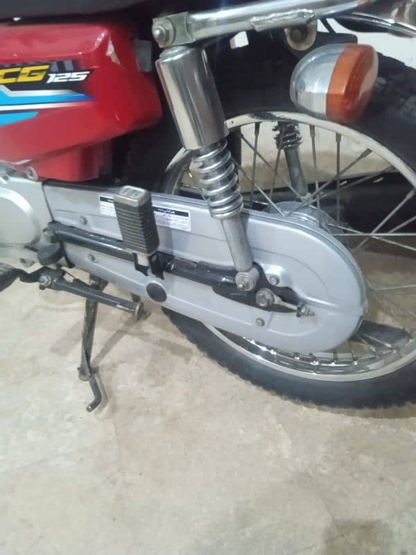 Honda 125 need and clean 3