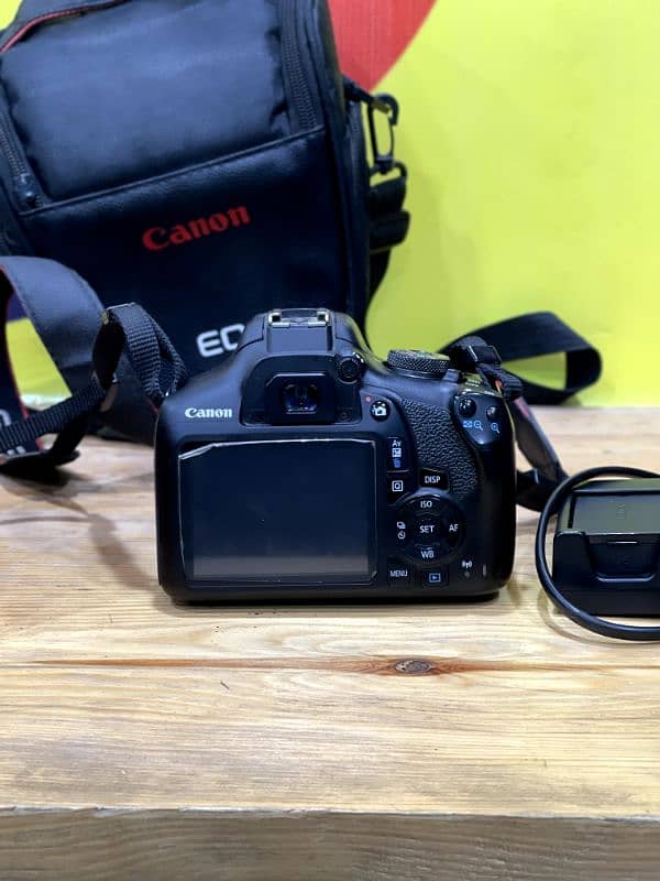 Canon EOS 2000D All Accessories available 1