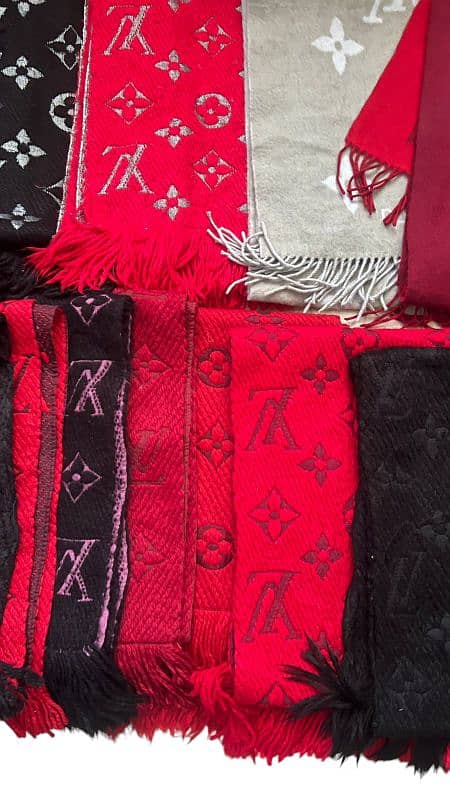 Louis Vuitton logomania 100%authentic scarfs and muffler 4