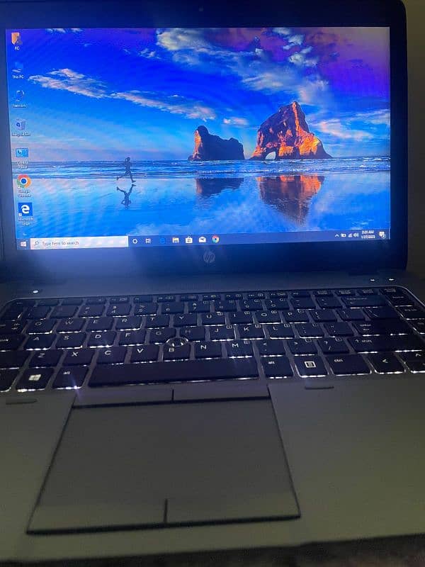 Hp Elitebook 840 G2 | i5 5th Gen 3