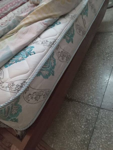 FINAL PRICE. Almost New King Bed with Mattress 3