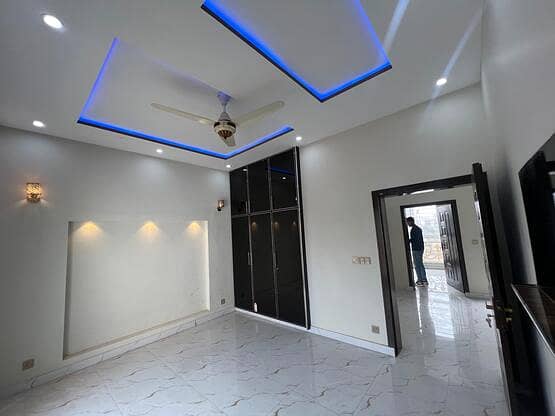 5 Marla Brand New House For Sale In Bahria Orchard Raiwind Road Lahore 9