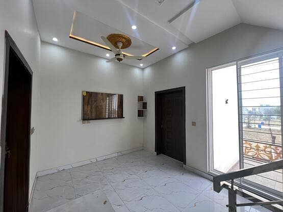 5 Marla Brand New House For Sale In Bahria Orchard Raiwind Road Lahore 13