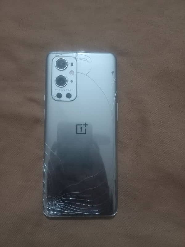 oneplus 9PRO 5G 12GB RAM 256 ROM PTA APPROVED 2