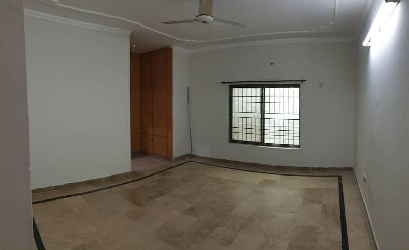 12 Marla Upper Portion For rent Soan Garden 5