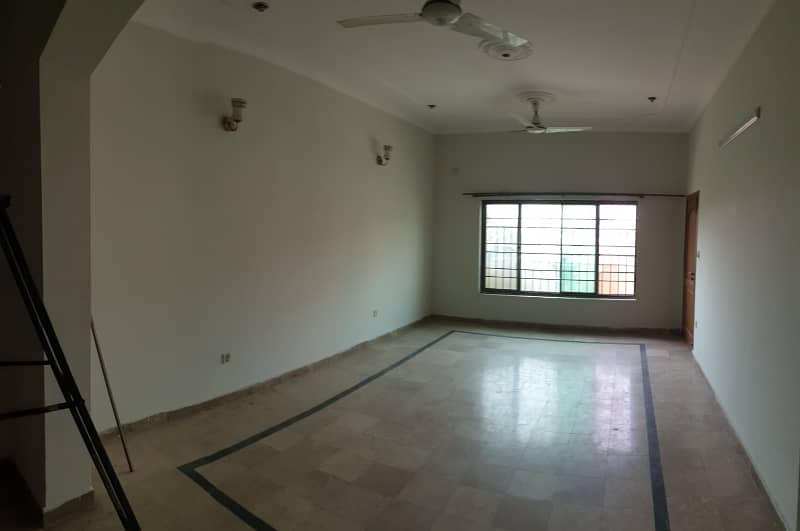 12 Marla Upper Portion For rent Soan Garden 7