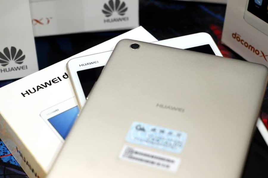 Huawei box Packed 4GB/64GB 4G Calling Tab with 1 year warranty 5