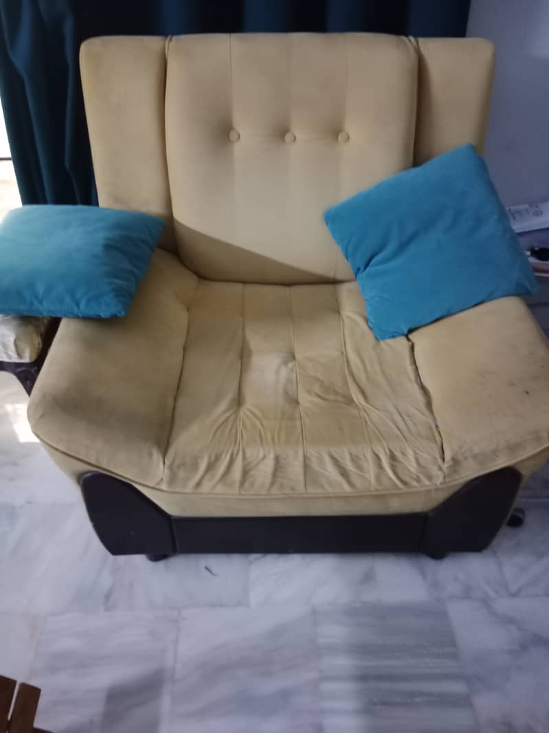 7 seater sofa set 0