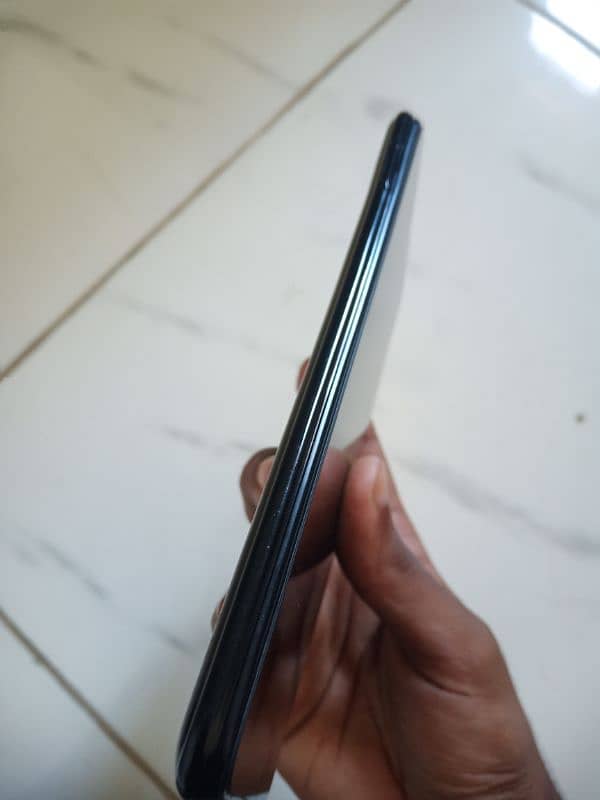 Infinix hot 8 lite 2_32 4