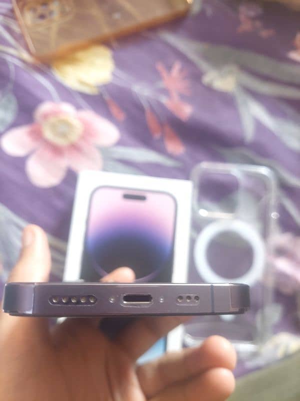 Iphone 14 pro 128gb jv ( with box ) 4