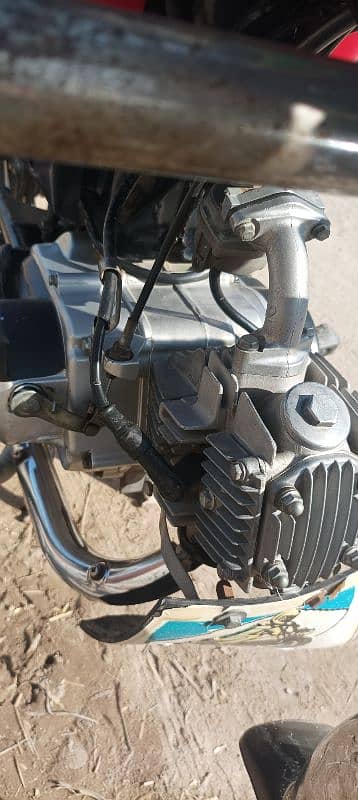 honda CD 70 bike 2022 model urgent for sale 9