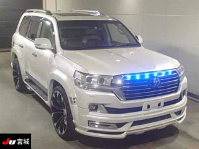 Toyota Land Cruiser 2019 10