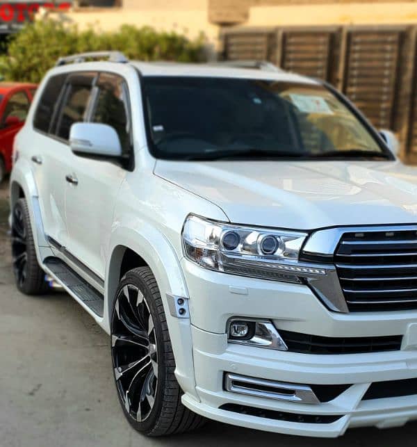 Toyota Land Cruiser 2019 11