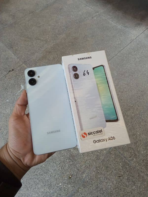 I am selling Samsung A06 condition 10/10 1