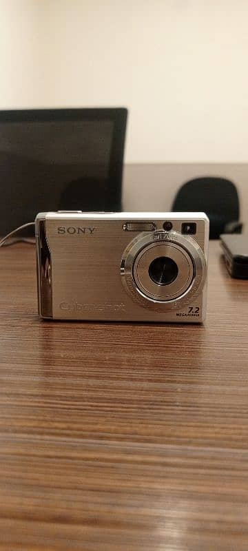 Sony - Cyber Shot - Digital Still Camera 0