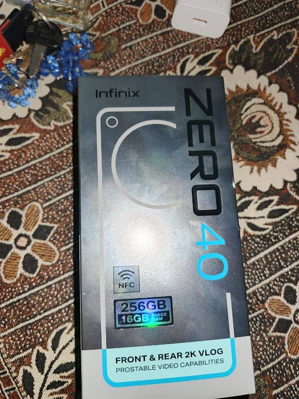 zero 40 infinix 9manth warnti Candeshn 1010 1