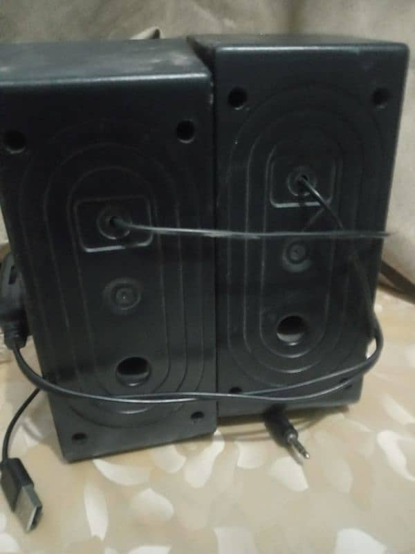 louded speakers 1