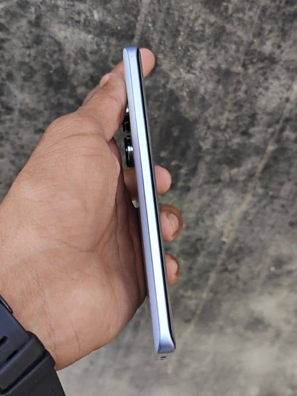 Redmi Note 13 pro plus better than Note 14 pro vivo v40e 5