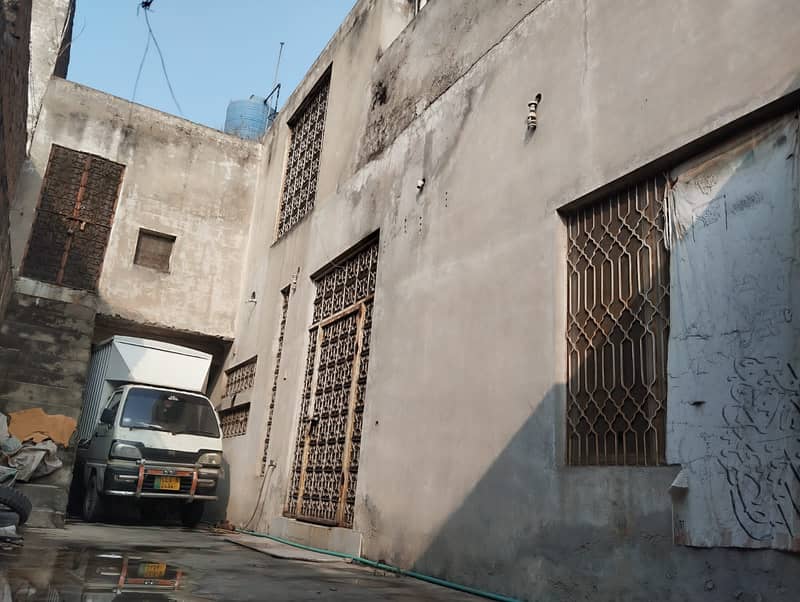 16.5 Marla House For Sale in Kotli Abdur Rehman Lahore 2