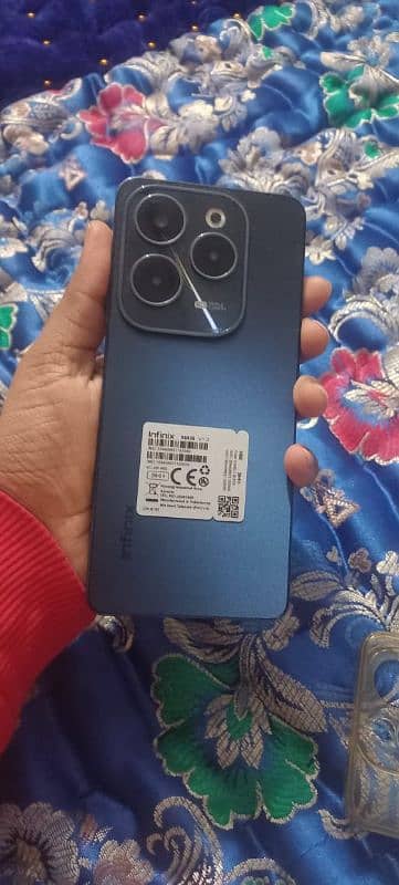 Infinix hot 40i 16/256 one year warranty 2