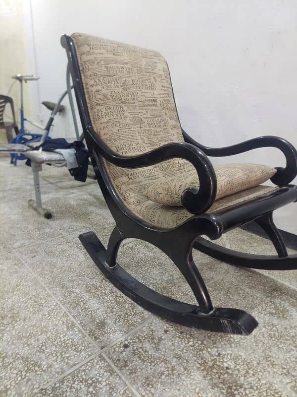 Rocking Chair Heavy Wood Heavy Duty 3