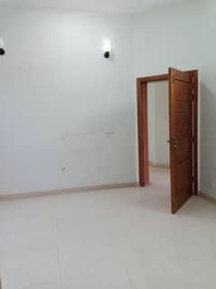 Top Location Upper Portion For Rent