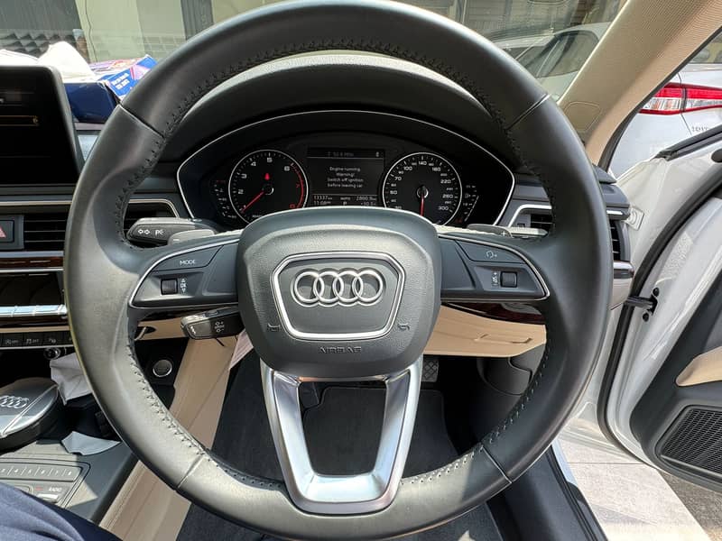 Audi A4 2018 11