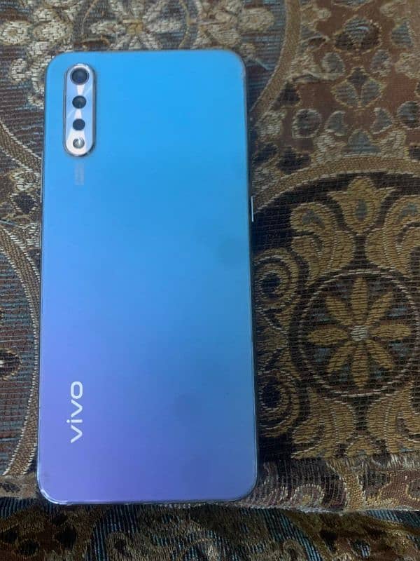 Vivo S1. blue 8gb  256gb pta approved 1