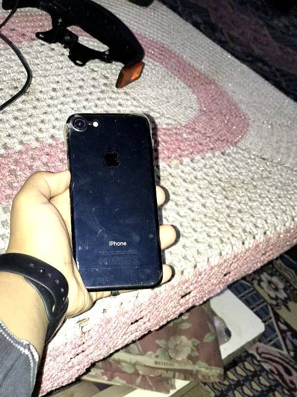 [ Iphone 7 PTA APPROVE 128GB ] WITH BOX 1