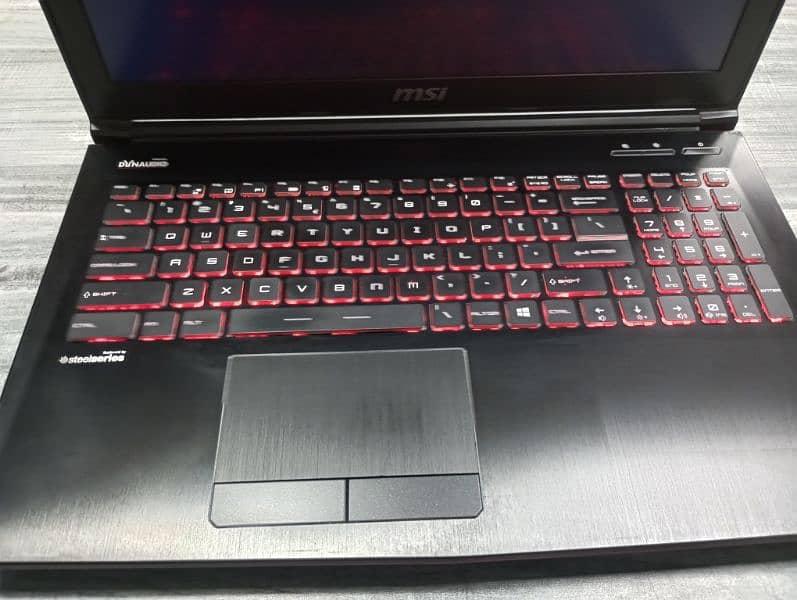 MSI GE62 Gaming Laptop 7