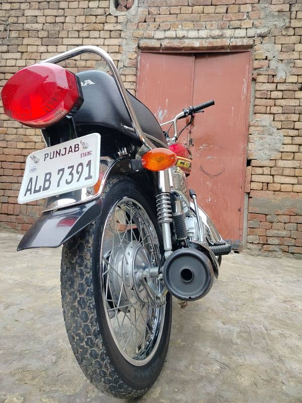 HONDA CG 125 SPECIAL EDITION 2