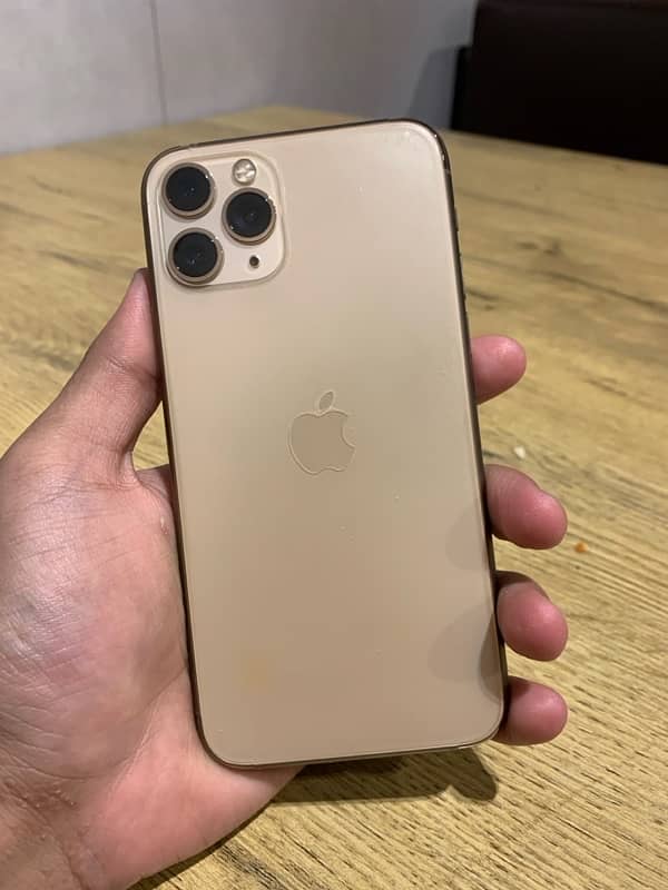 IPhone 11 Pro 64 gb with box available . Non pta . 10 by 10 0