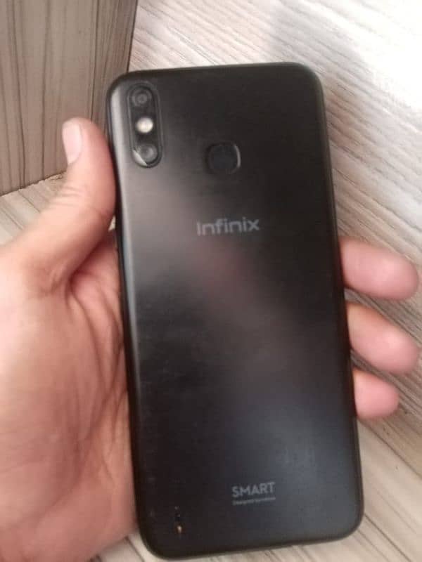 sale my Infinix mobile phone pta approved 4