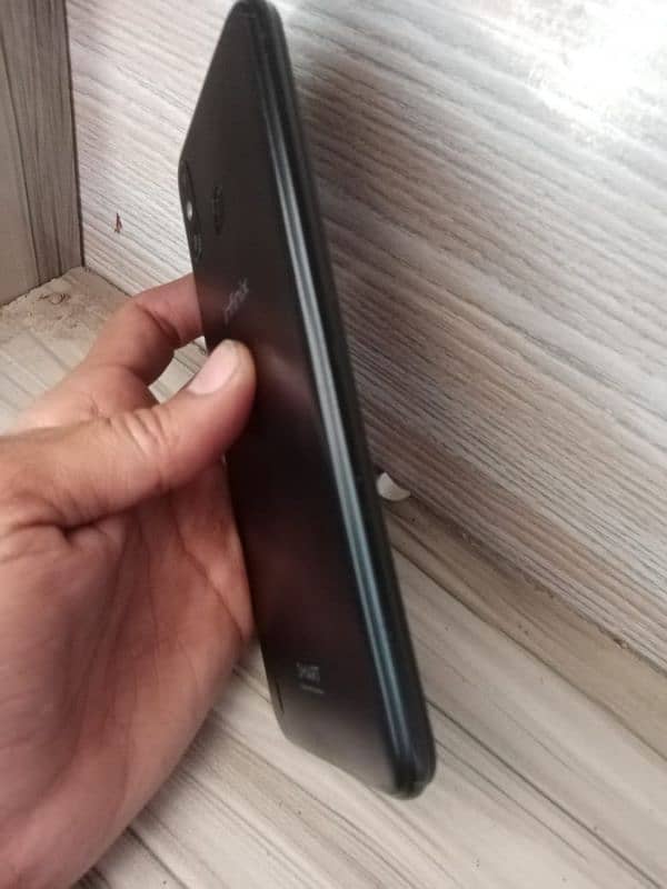 sale my Infinix mobile phone pta approved 5