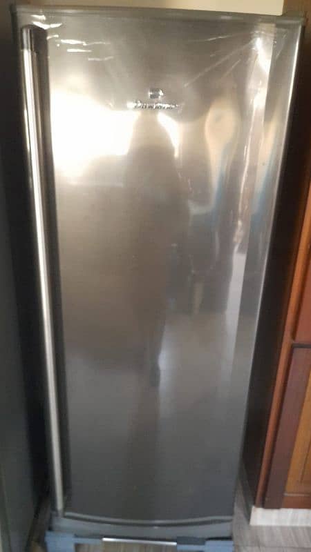 Dawlance vertical freezer 1035WB rare used 10/10 0