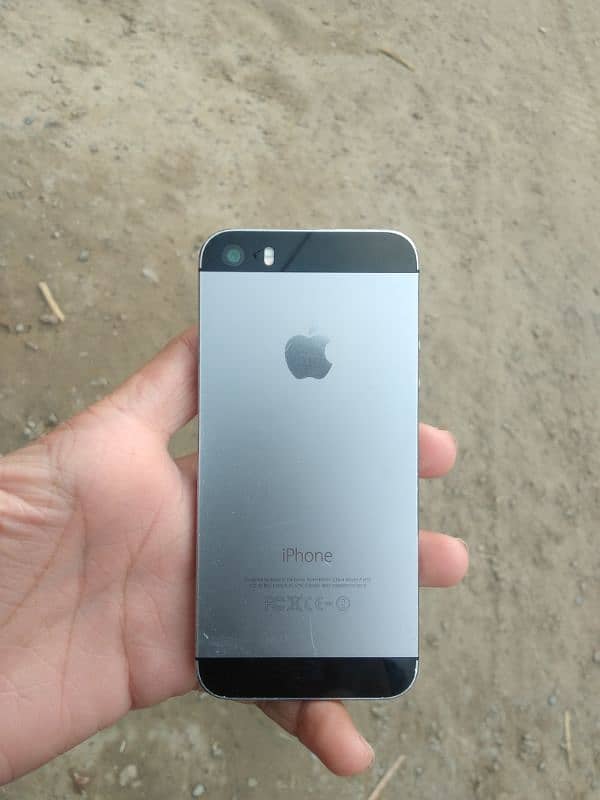 Iphone 5s For sale NON PTA 0