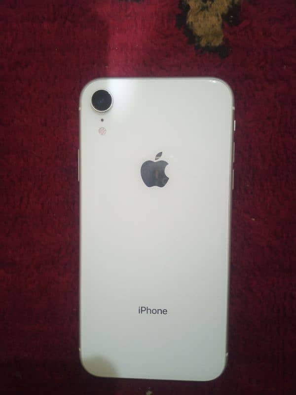 iPhone Xr non pta for sale contact on 03098226509 4