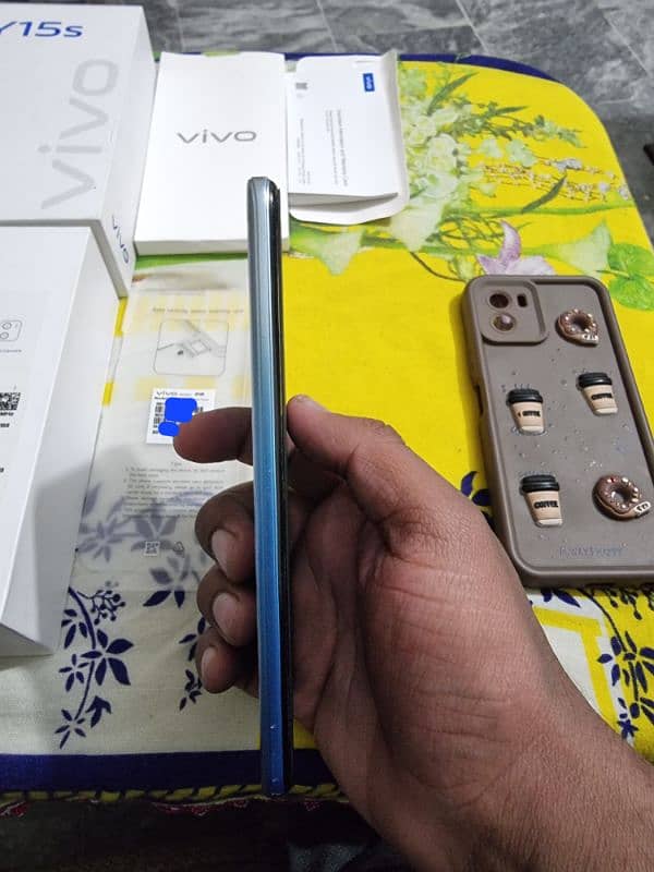 vivo y15s with box dual sim official pta approved 8